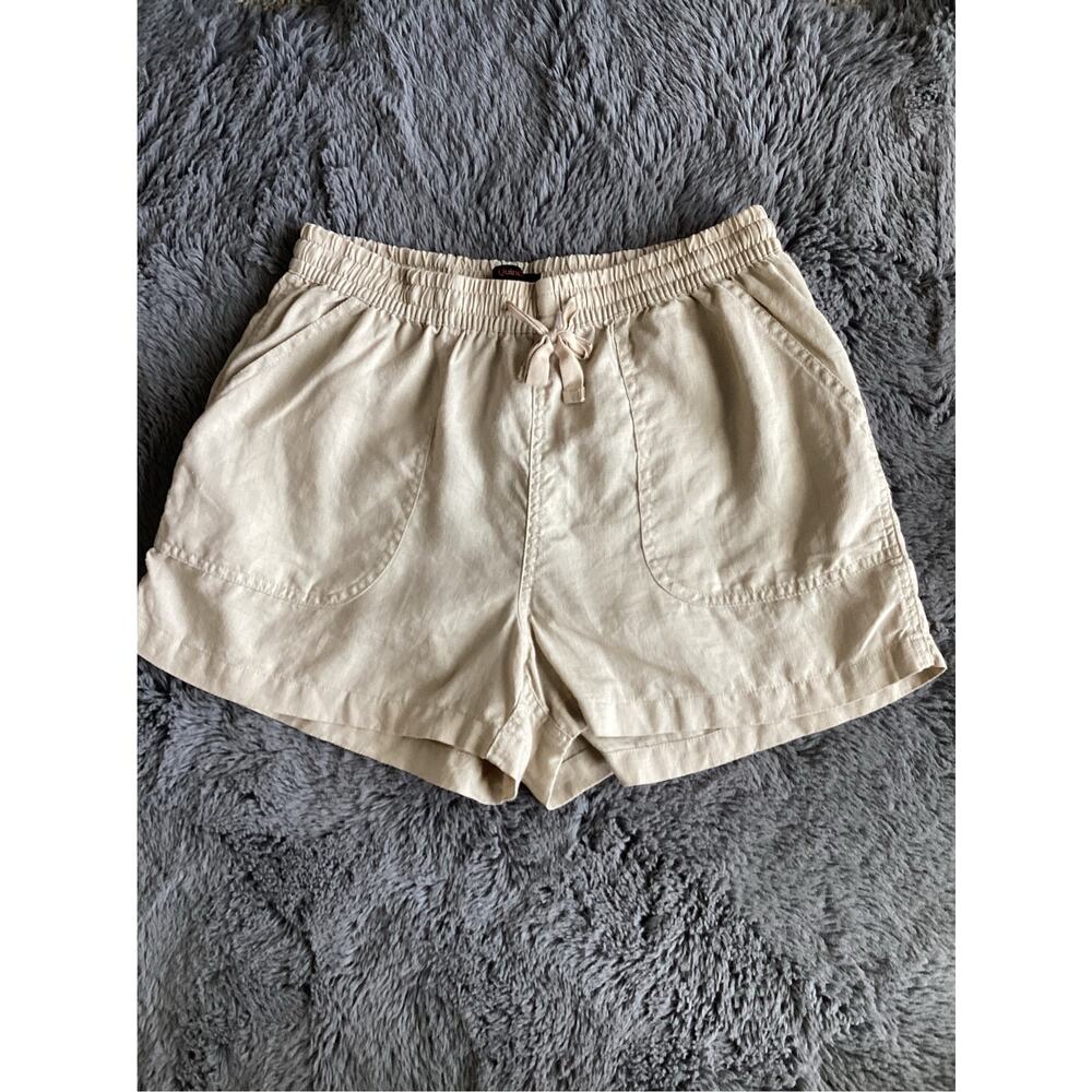 Quince women's beige/tan linen pull on shorts with drawstring size medium
